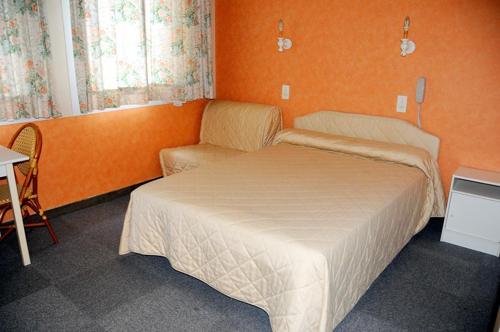 Hotel De Touraine Saint-Nazaire  Bilik gambar