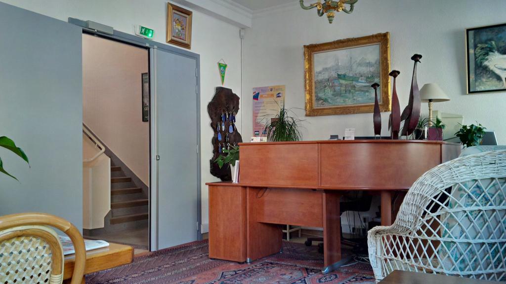 Hotel De Touraine Saint-Nazaire  Luaran gambar